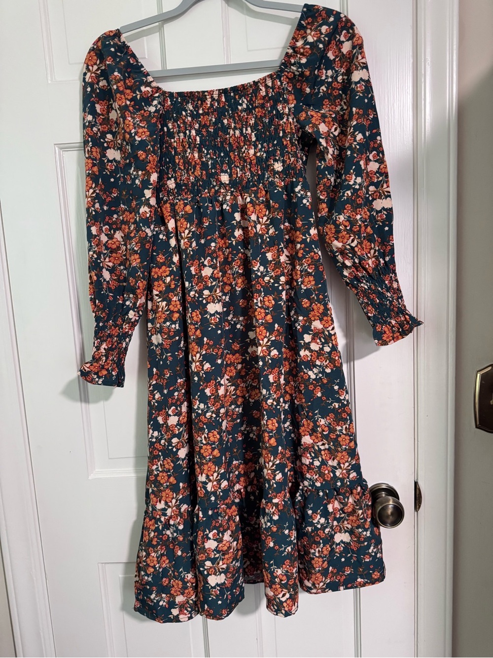 SHEIN Teal Floral Smocked Midi Dress with Rust and Cream Accents - Picture 3 of 5